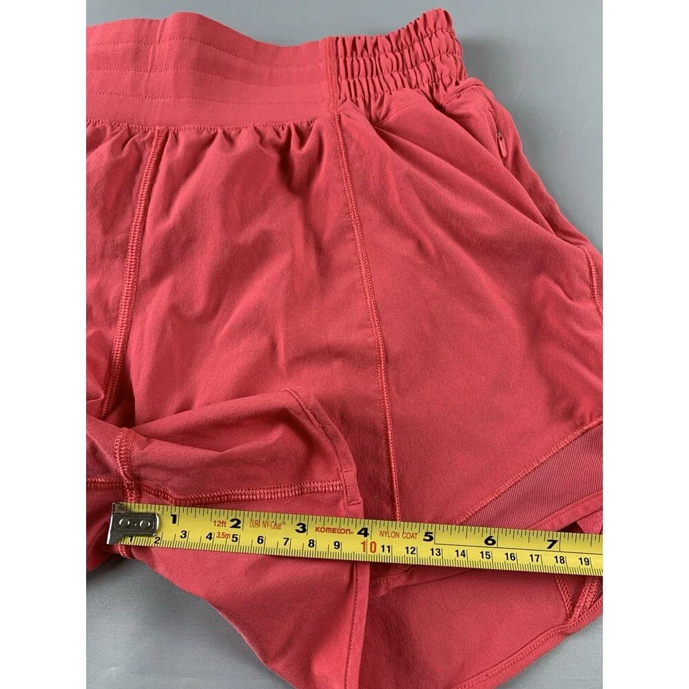 Lululemon Hotty Hot High-Rise Lined Short 4” inseam Size 6